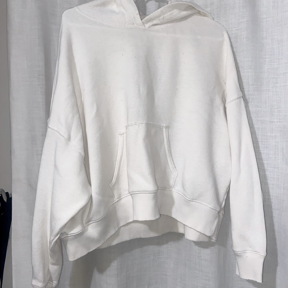 American Eagle cropped sweater